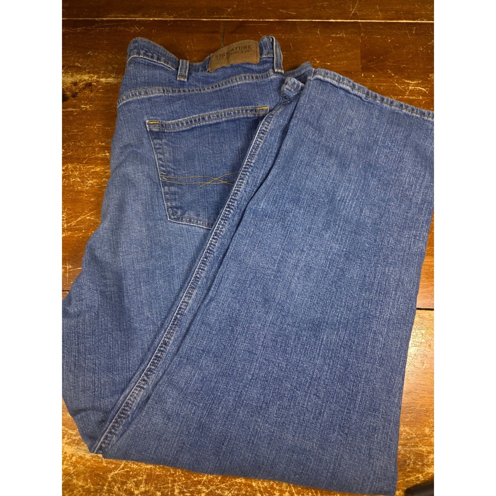 Signature by Levi Strauss & Co Mens Straight Leg Jeans Blue 42x28 Stretch Denim